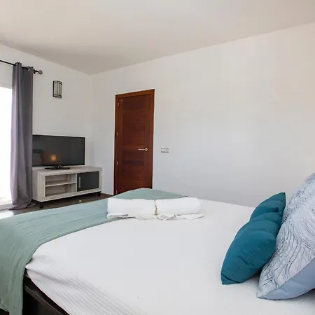 Villa Near Sleeps 10 San Antonio